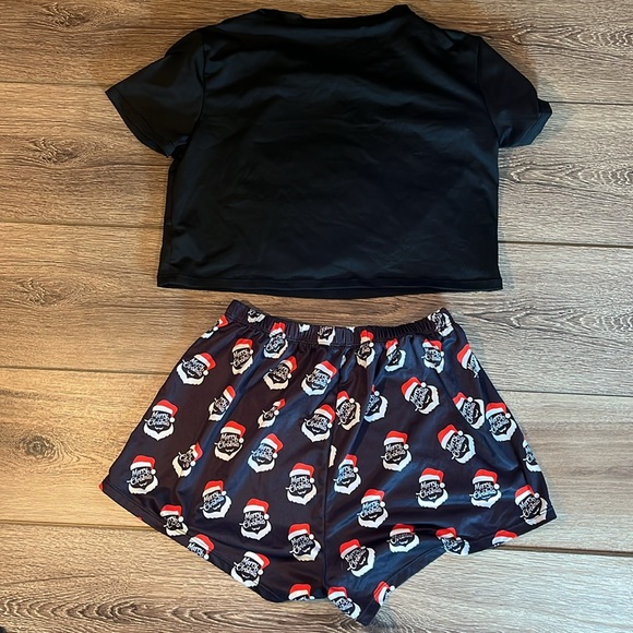 Santa Sleep Set - Picture 2 of 5